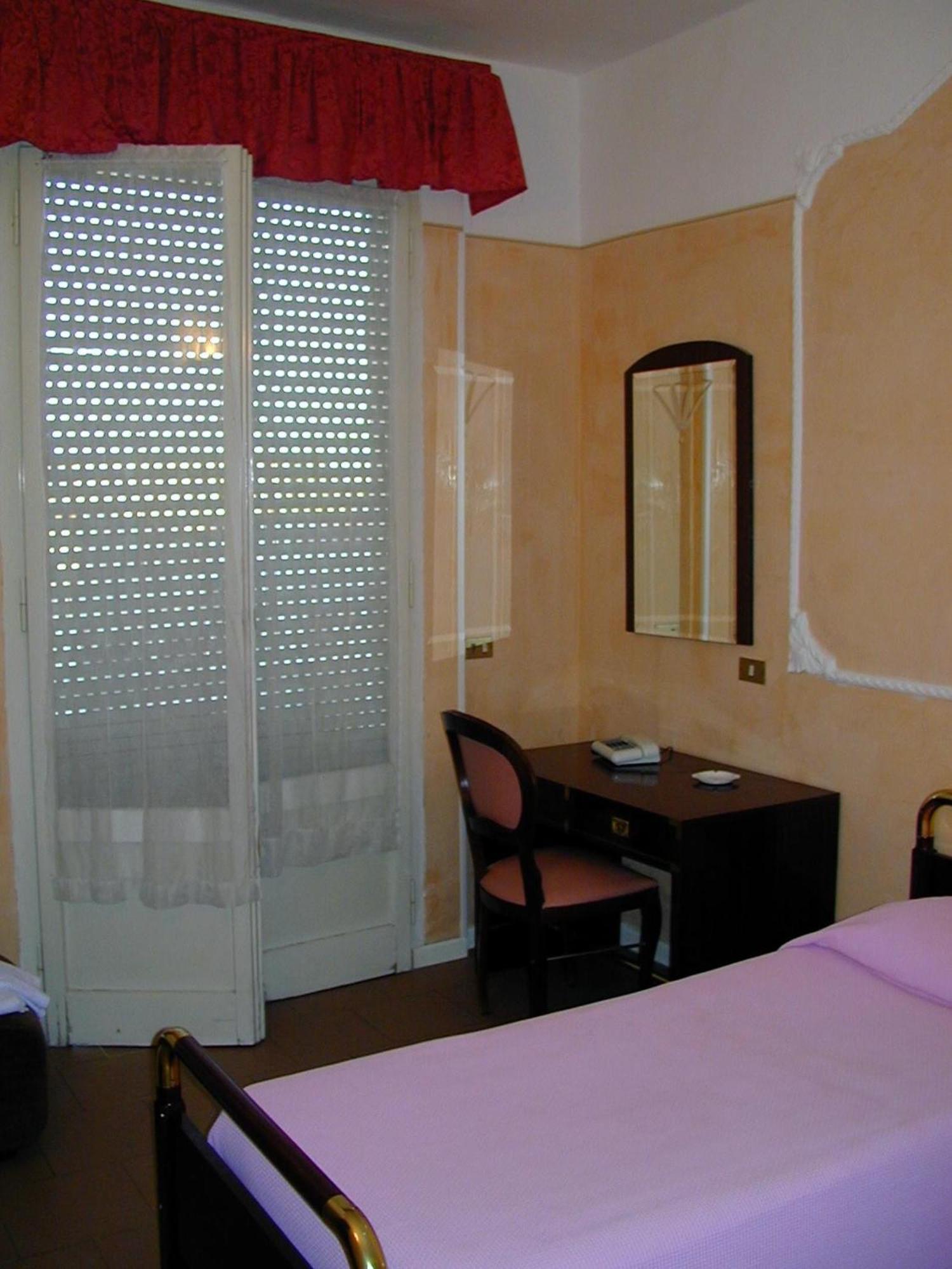 Hotel Residence Maria Grazia Rimini Room photo